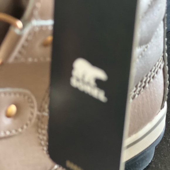 Sorel snow boots - Picture 5 of 6